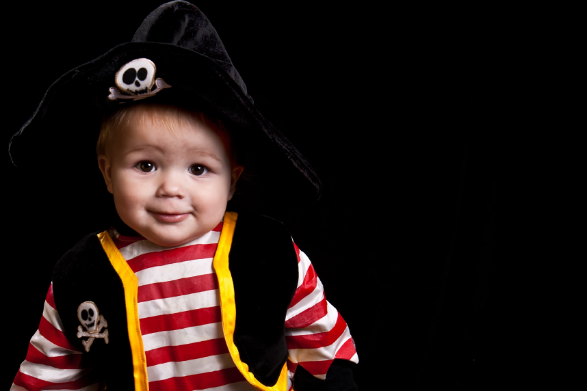 Infant dressed as pirate